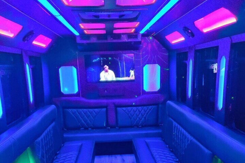  1 Hour Private Las Vegas Party Bus Tour