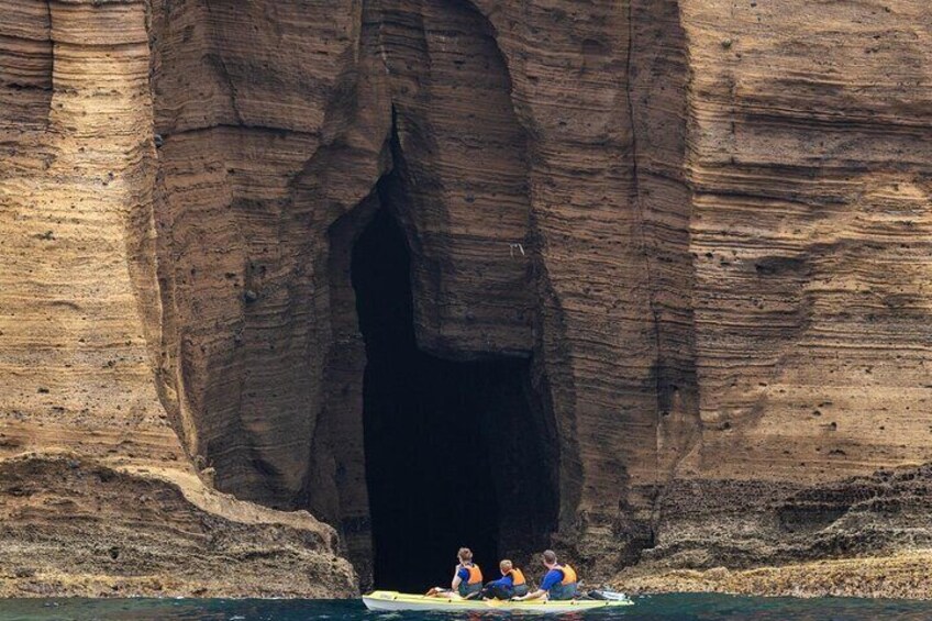 3 Hour Kayak Guided Tour in Islet of Vila Franca Do Campo