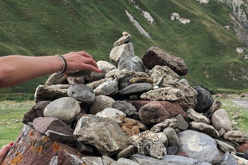 One-day tour to the Magnificent Kazbegi