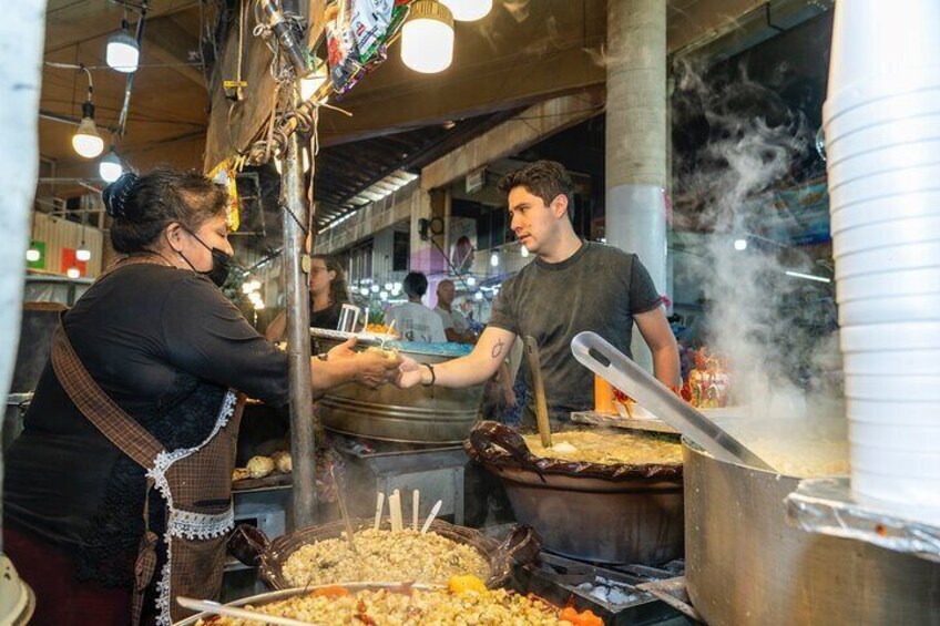 Let us guide you inside the Jamaica Market and immerse yourself in its flavors and colors