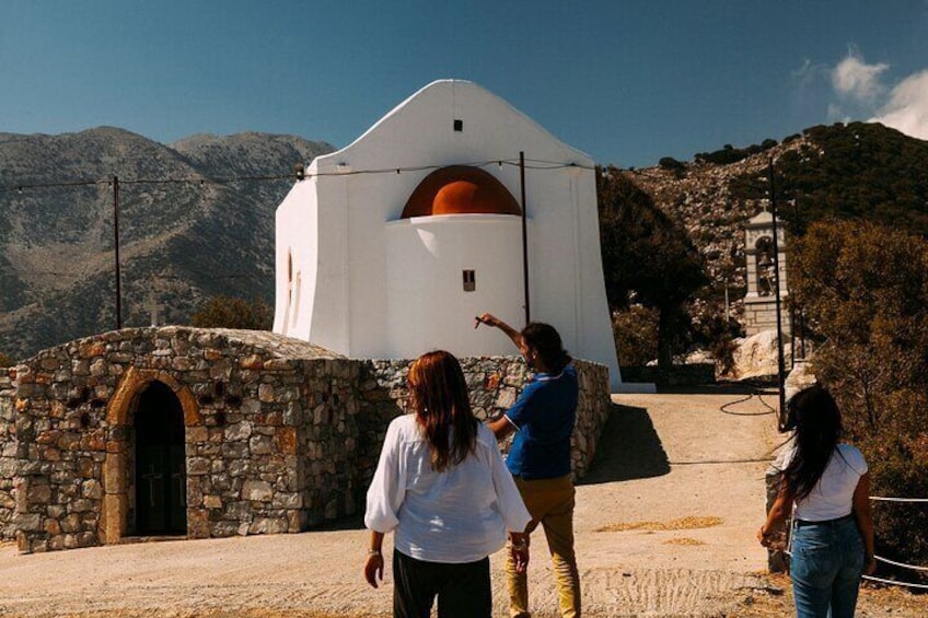  Cultural and Roadtrip Tour in Local Villages at Agios Nikolaos