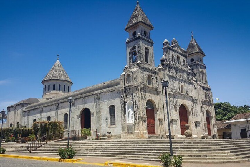 Private Tour to Granada Colonial City and 365 Islets