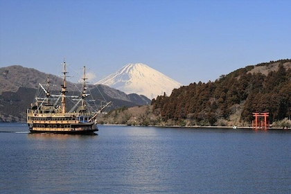 Full Day Tour of Mount Fuji and Hakone from Tokyo