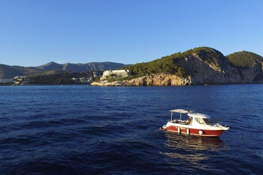  Hop-on Hop-off sunset cruise in Dubrovnik