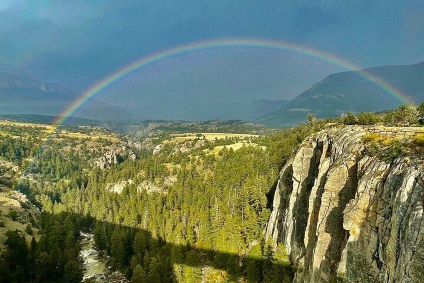 The Full Two Day Private Yellowstone Day Trips West Yellowstone