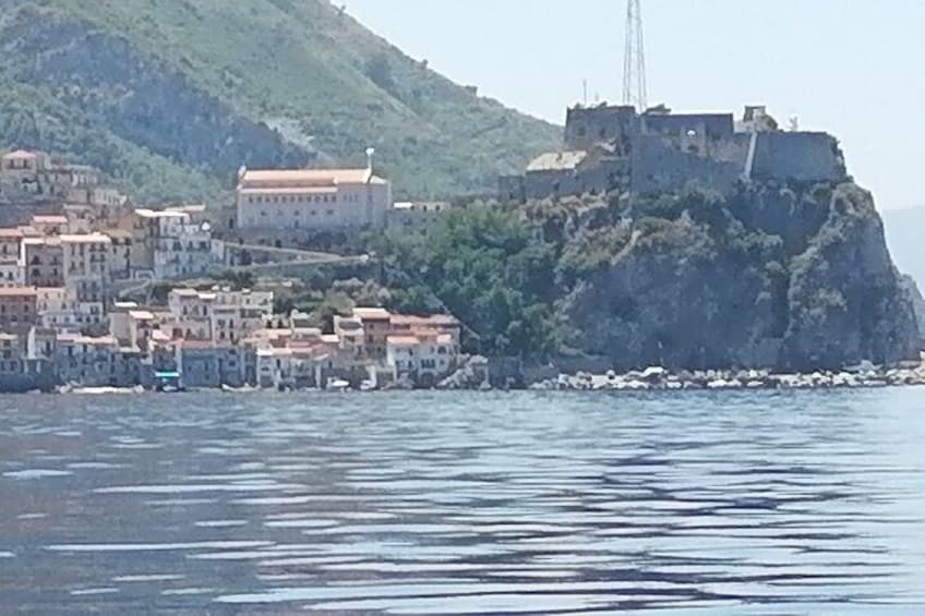 Boat tour from Torre Faro to Scilla