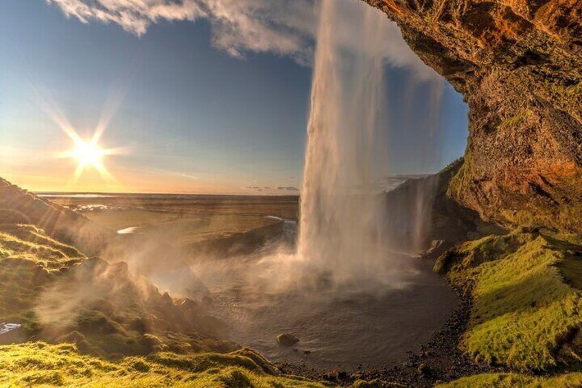 Seljalandsfoss Waterfall