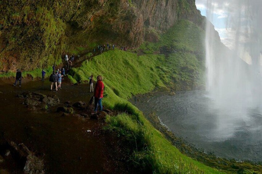 Seljalandsfoss Waterfall