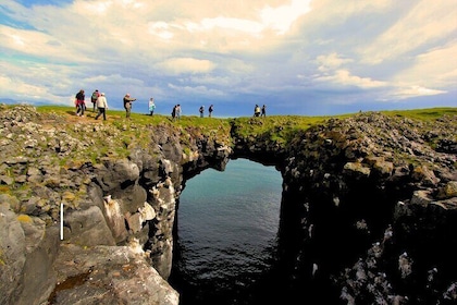 Full-Day Private Peninsula Tour in Snaefellsnes