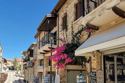 A day trip to the heart of lacework LEFKARA VILLAGE and NICOSIA