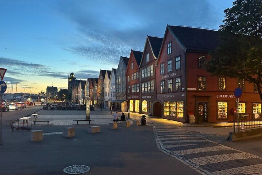 Audio Walking Tour in Bergen Famous Ghosts Location 