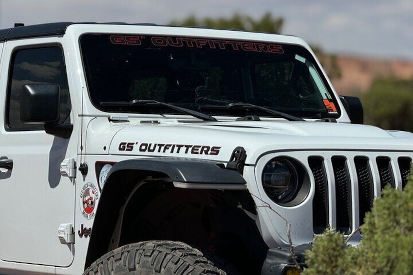 Full Day Private 4x4 Guided Jeep Experience in Moab 