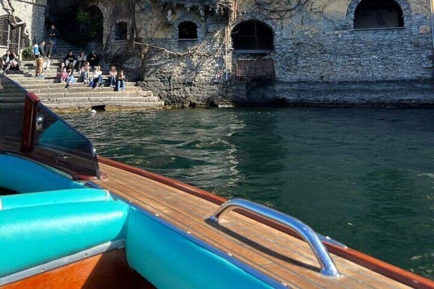 1H Lake Como Cruise with vintage wooden motorboat Open Bar