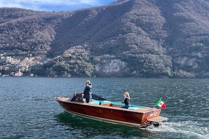 Lake Como cruise with vintage wooden motorboat Open Bar