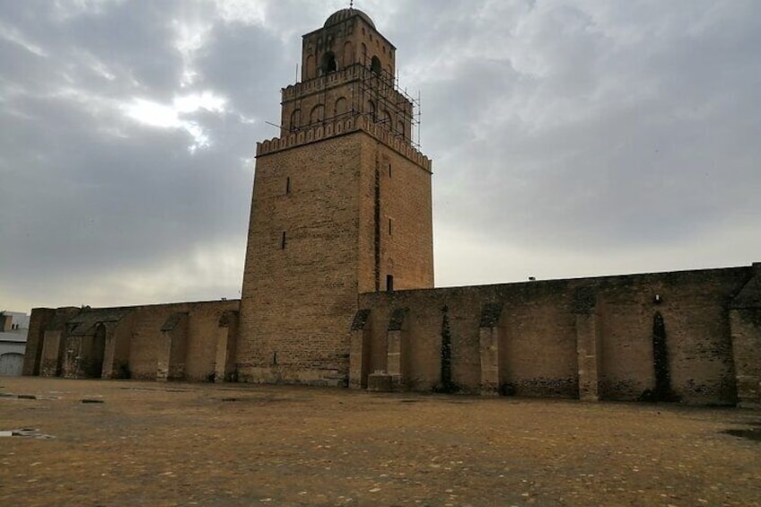 Day 2: stop at Kairouan to admire the great mosque 