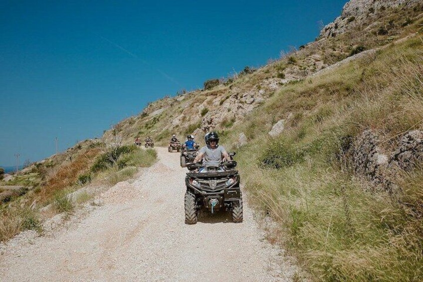 Quad Safari Omiš Riviera & 2 waterfalls