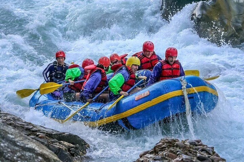 Real Adventure Challenging Kali Gandaki River Rafting