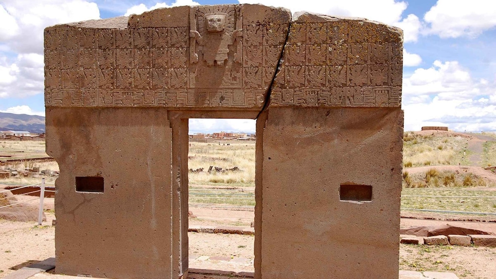 Picture 1 for Activity Tiwanaku: half-day tour, the enigmatic empire