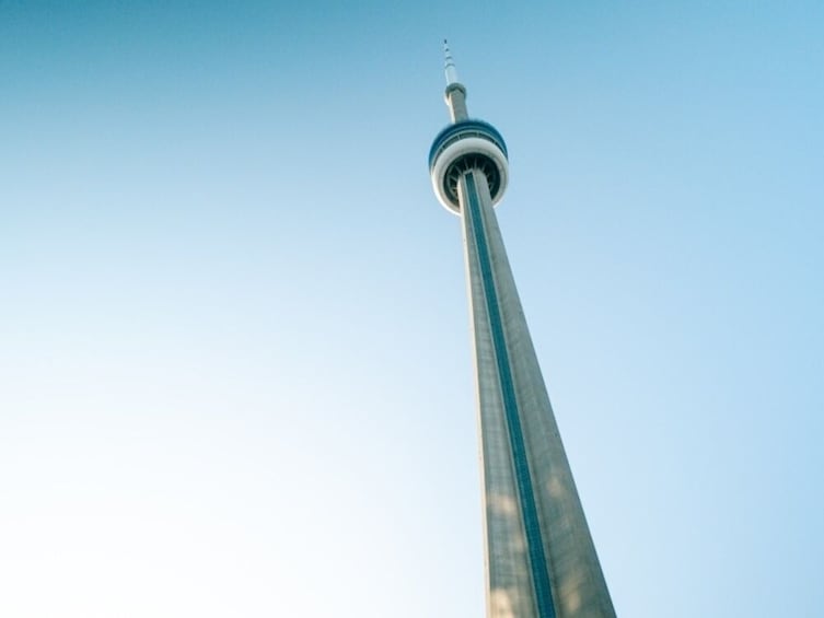 Toronto Walking Tour With CN Tower