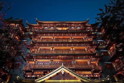 Private Guangzhou Tour: Guide, Driver, Translator & Photographer