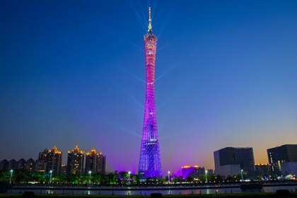 Guangzhou Tour: Personal Guide, Photographer, Translator & Driver