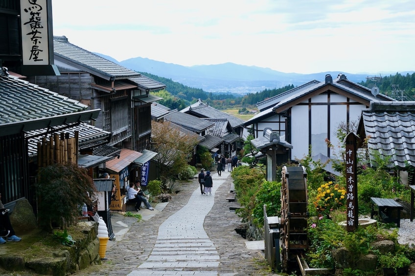 From Nagoya: Eihoji, Enakyo, Magome-juku & Tsumago-juku 1-Day Bus Tour