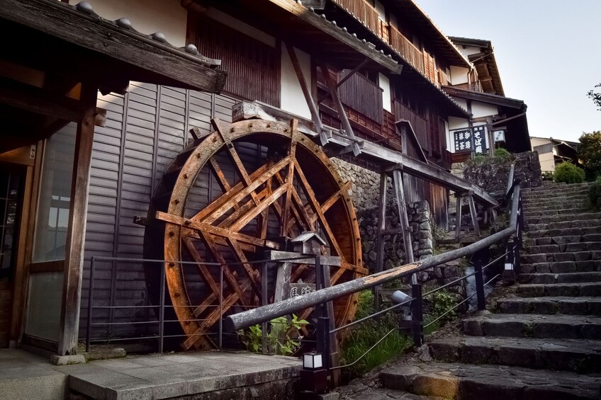 From Nagoya: Eihoji, Enakyo, Magome-juku & Tsumago-juku 1-Day Bus Tour