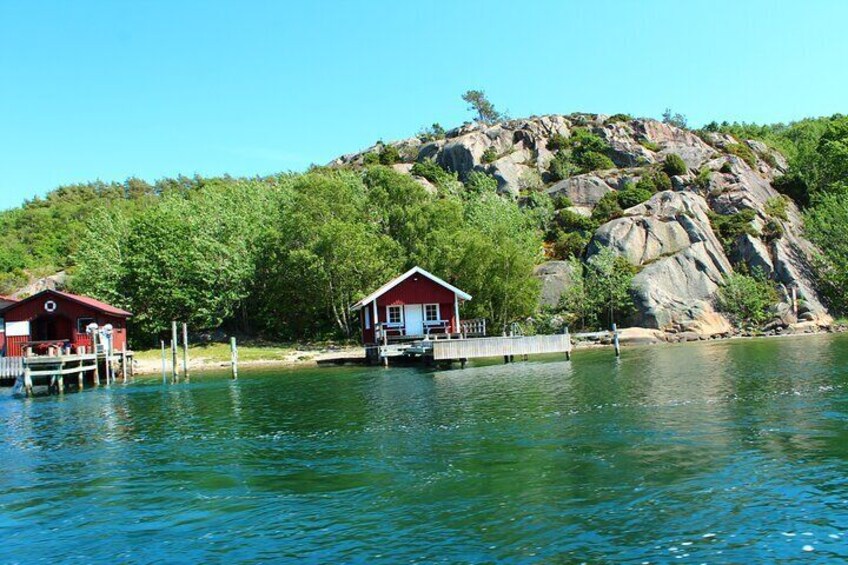 Explore swedens wonderful coast.