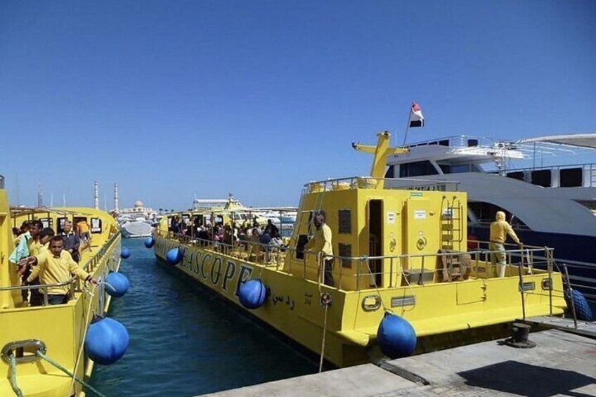 Hurghada Royal Submarine Cruise with Snorkel Stop