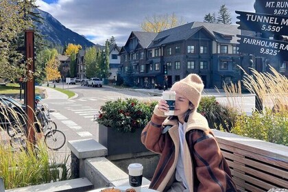 Lake Louise, Emerald Lake and Banff Town from Canmore Day Tour