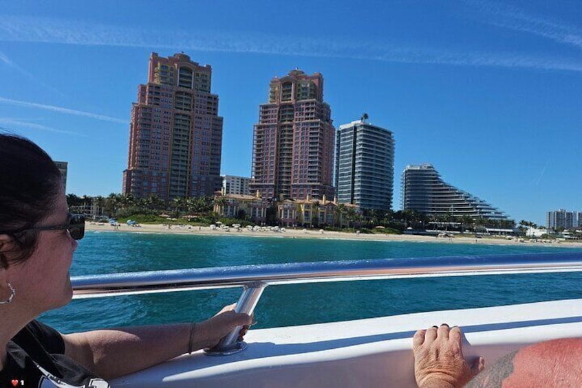 Sea Rocket Speedboat & Intracoastal Cruise in Fort Lauderdale, FL