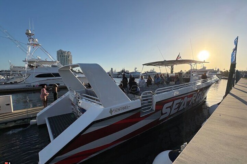 Sea Rocket Speedboat & Intracoastal Cruise in Fort Lauderdale, FL
