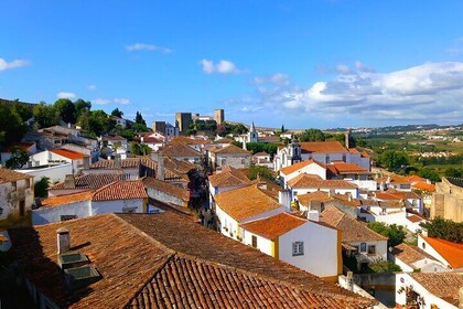 Private One Way Lisbon to Porto through Obidos Fatima and Aveiro