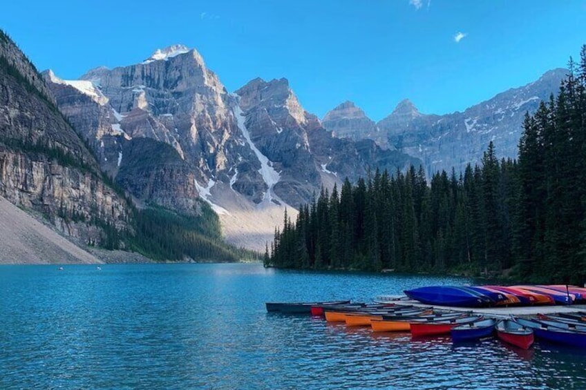 SHUTTLE: Moraine Lake and Lake Louise from Banff