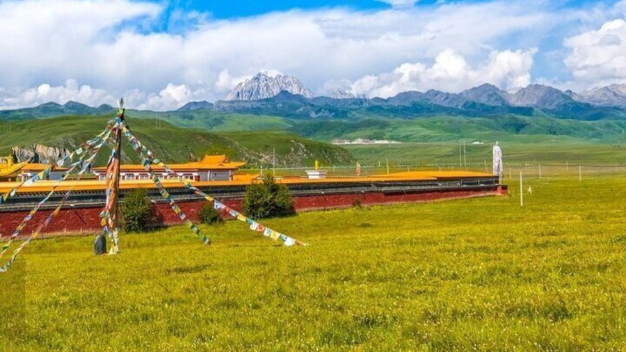 Multi Day Tour To Uncover the Wonders of Western Sichuan