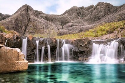 Discover Magic of the Scottish Highlands with Isle of Skye Tour