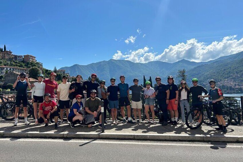 Picture stop at Moltrasio Village