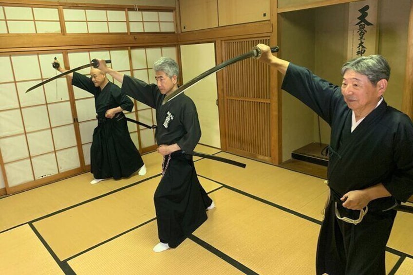 Samurai Experience at Registered Cultural Property in Osaka