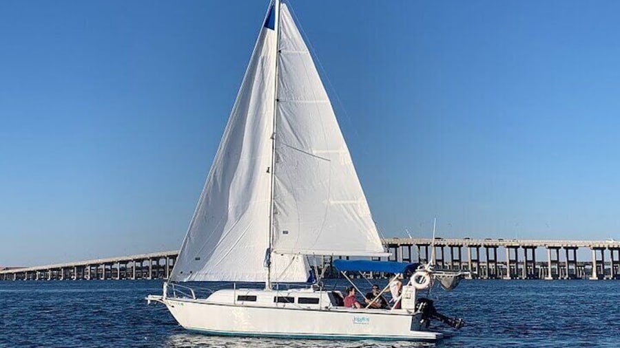 2 Hours Private Guided Sailing Adventure in Pensacola Beach