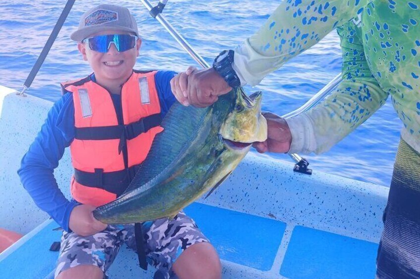 3 Hours Private Sport Fishing in Costa Maya