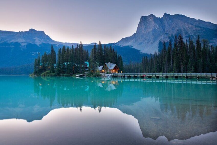 Lake Louise, Moraine Lake, Peyto Lake, Crowfoot Tour from Banff