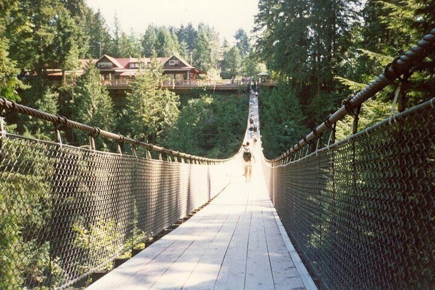 Prospect Point Lookout Capilano Horseshoe Bay tour on the city