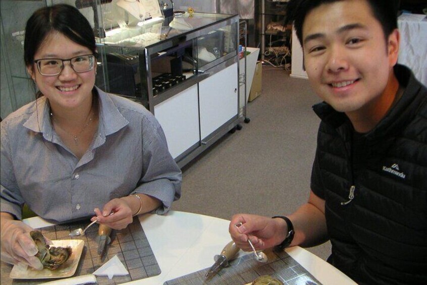 Exclusive Pearl Jewelry Making Activity in Tokyo