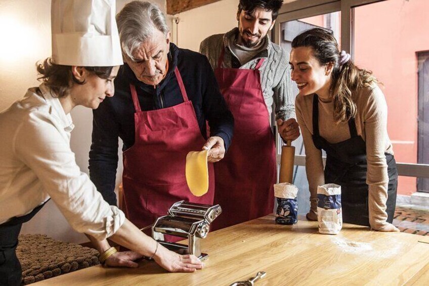 Fresh Homemade Pasta and Tiramisu Cooking Class in Milan