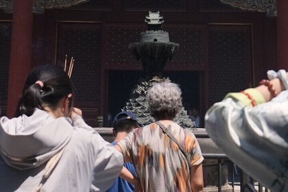 4-Hour Feng Shui Tour Seeking Good Fortune in Beijing Hutongs