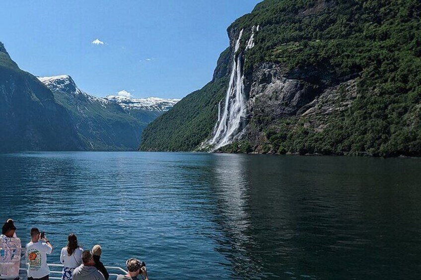 Geiranger Fjord Tour (Hellesylt-Geiranger one way)