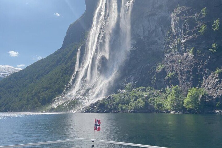 Geiranger Fjord Tour (Hellesylt-Geiranger one way)