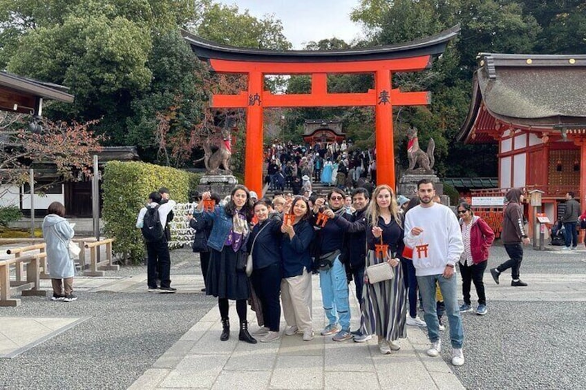 Fushimi Inari Shrine, Kyoto, Japan tour