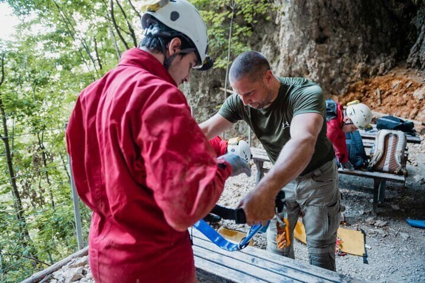 Extreme Caving Bled