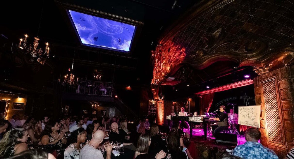 NYC: New Year's Eve Dueling Piano Show, Open Bar, and Snacks